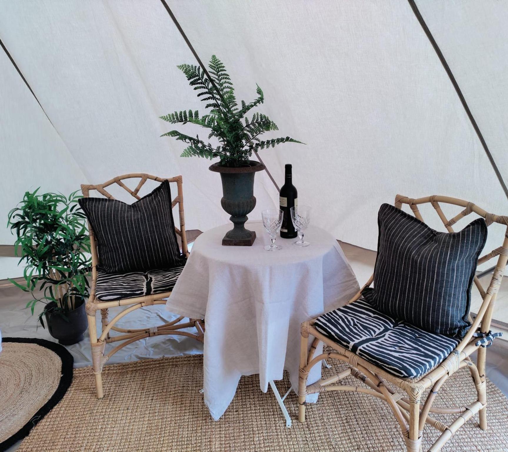 יסטאד Luxury Tent With Restroom And Shower, Close To The Beach מראה חיצוני תמונה